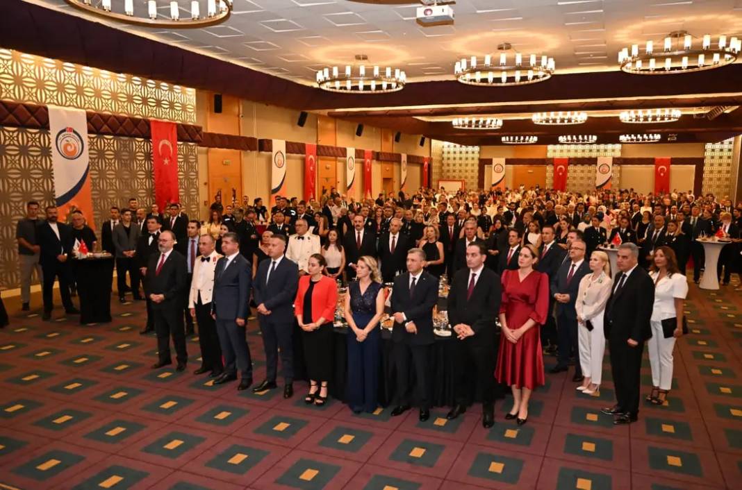 Antalya’da 30 Ağustos Resepsiyonu: Vali Hulusi Şahin’den İkinci Ergenekon Vurgusu 2